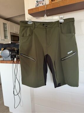 ARSUXEO Men's Olive Green Athletic Bike Shorts